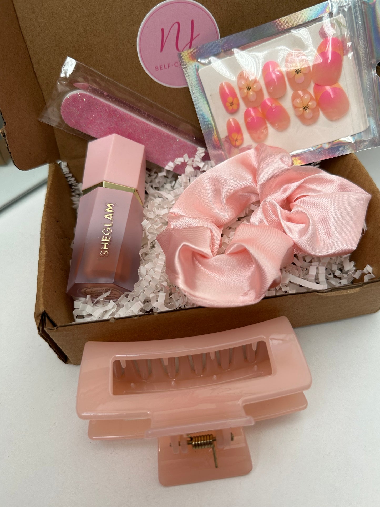 Mini Pink Beauty Box